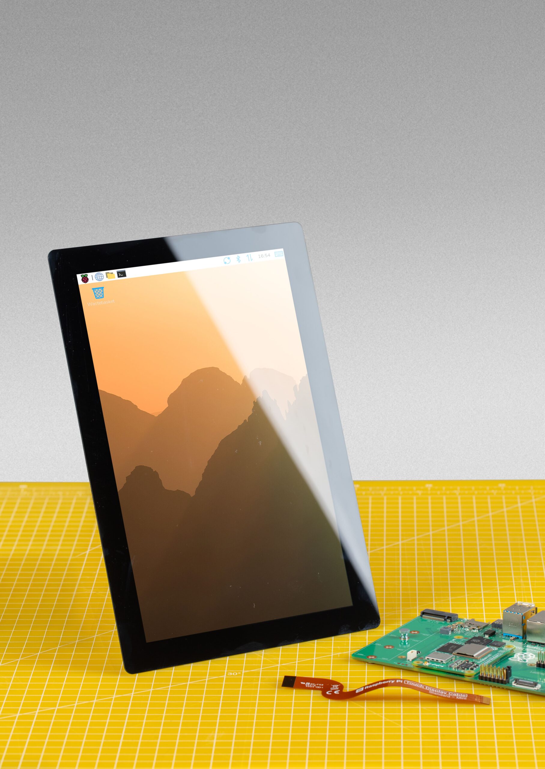 Raspberry Pi Touch Display 2